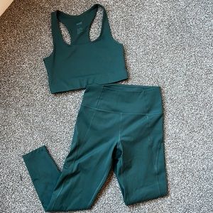 Girlfriend collective workout set